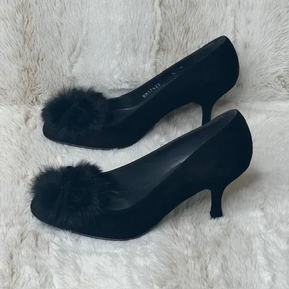 Stuart Weitzman Black Suede Pom-Pom Pumps Size 5M - Picture 3 of 10